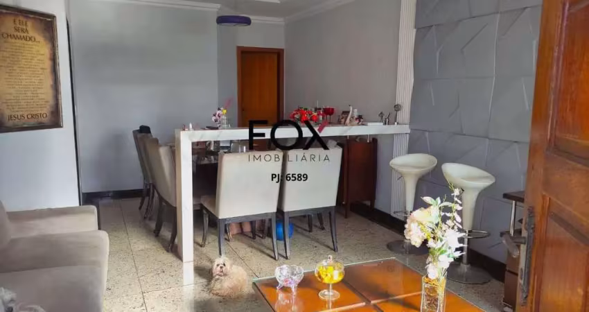 Casa com 3 quartos à venda na Rua Sylvio Andrade, 652, Serrano, Belo Horizonte