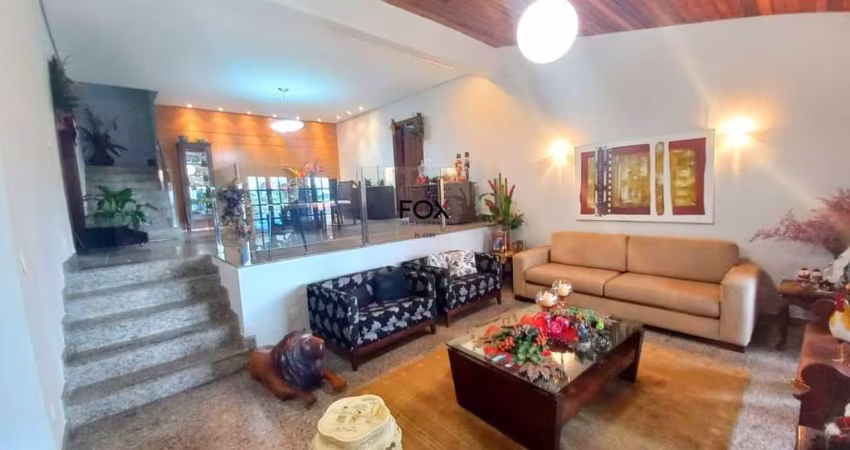 Casa com 4 quartos à venda na Rua Planetóides, 322, Santa Lúcia, Belo Horizonte