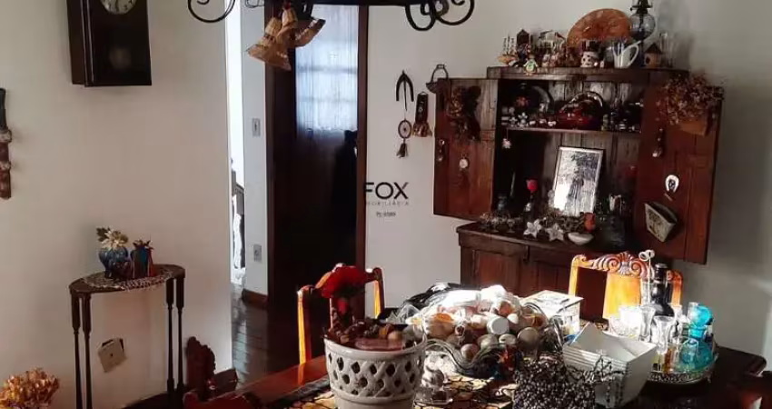Casa com 6 quartos à venda na Rua Garret, 354, Nova Granada, Belo Horizonte