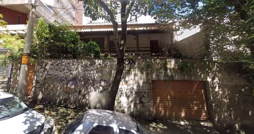 Casa com 4 quartos à venda na Paulo Afonso, 87, Santo Antônio, Belo Horizonte