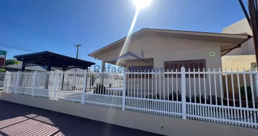 Casa com 3 dormitórios à venda, 236 m² por r$ 810.000,00 - zona norte - balneário arroio do silva/sc