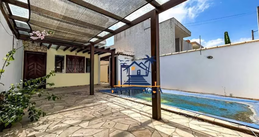 Casa com 5 dormitórios para alugar, 220 m² por r$ 3.505,00/mês - nova são pedro - são pedro da aldeia/rj