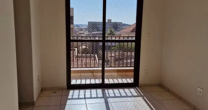 Apartamento com 2 dormitórios no bairro parque industrial  com sacada e elevador