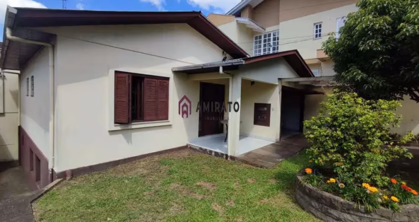 Casa à venda em Farroupilha, Vicentina - Churrasqueira e Jardim