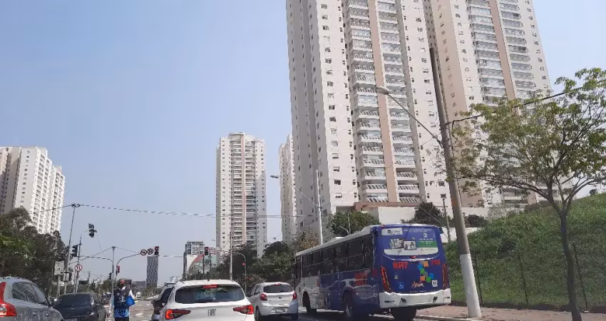Lindo apto praticamente todo mobiliado com 156m2 de área útil, 3 suítes, piso ipê, 1 master com closet, sala ampla par 3 ambientes +3 garagens