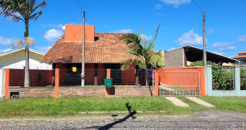 Belíssima casa a venda na passargada. excelente custo benefício!