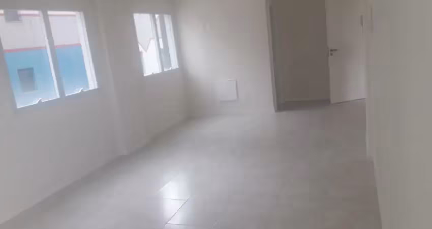 Sala comercial nova à venda em florianópolis! a uma quadra da beira mar norte!