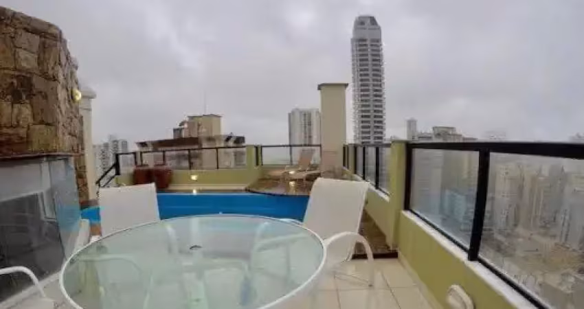 Cobertura imperdível! pagamento facilitado! centro, 3 suítes e 4 vagas!