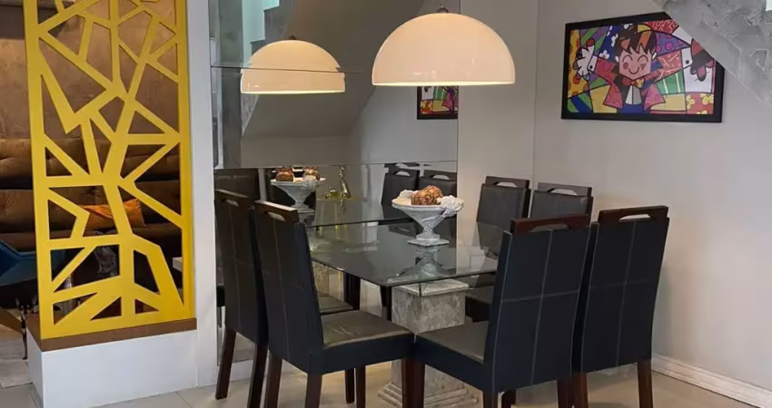 Casa mobiliada! (1 suíte, 2 demi) e 2 vagas! no jardim iate clube!