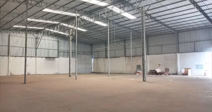 Galpão para locação no nova esperança! anexo ao posto!