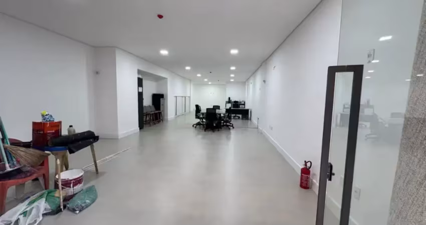 Oportunidade! loja no centro de balneário camboriú! 145m²!