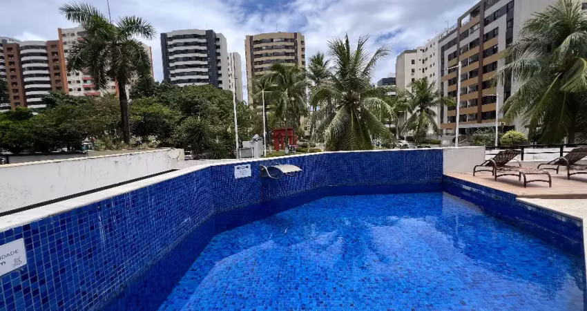 Lindo! 3/4 sendo uma suite, duas garagens, localização privilegiada!