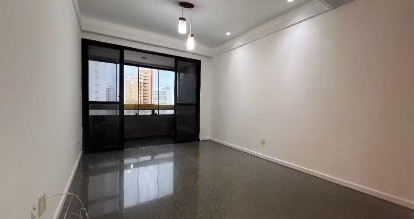 /4, nascente, com uma suíte, vista panorâmica, duas garagens...