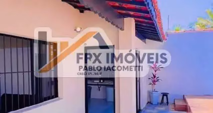 Casa para Venda em Itanhaém, Balneário Jequitibá, 4 dormitórios, 2 suítes, 2 banheiros, 4 vagas