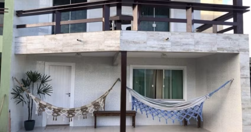 BEIRA MAR EM CABO FRIO NO PARAÍSO DA PRAIA DO FOGUETE, EXCELENTE CASA E LOFT, EM CONDOMÍNIO.