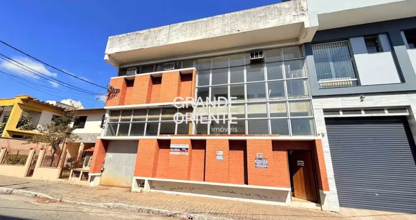 Barracão / Galpão / Depósito para alugar no Aterrado, Volta Redonda 