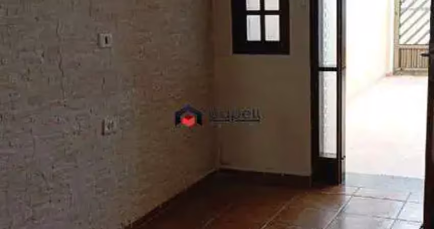 Casa com 2 quartos para alugar no Alves Dias, São Bernardo do Campo 