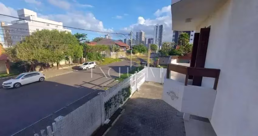Excelente Dupléx no Centro