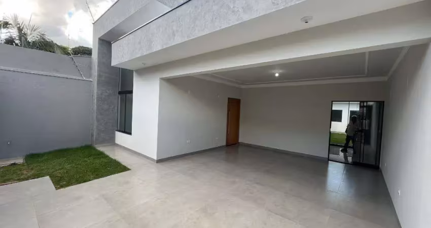 Casa à venda em Maringá, Jardim Alvorada, com 3 quartos, com 150 m²