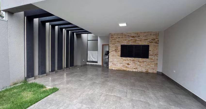 Casa à venda em Maringá, Parque das Bandeiras, com 3 quartos, com 116.21 m²