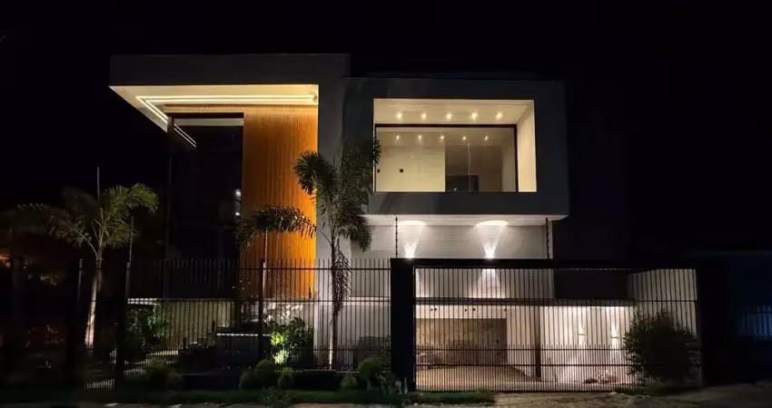 Sobrado à venda em Maringá, Jardim Iguaçu, com 4 quartos, com 235 m²