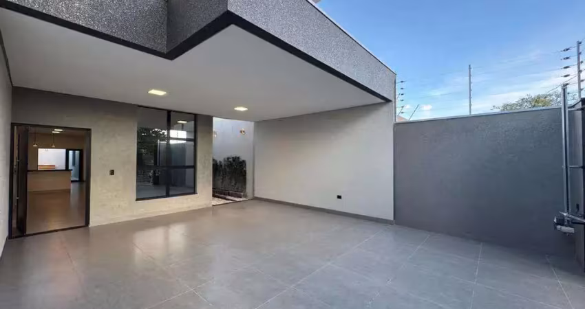 Casa à venda em Maringá, Jardim Alvorada, com 3 quartos, com 156 m²