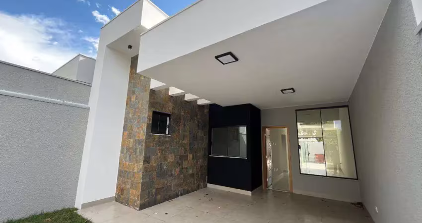 Casa à venda em Maringá, Jardim Monte Rei, com 3 quartos, com 89 m²