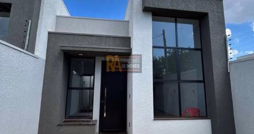 Casa para Venda em Foz do Iguaçu, Vila Florata, 3 dormitórios, 1 suíte, 2 banheiros, 2 vagas