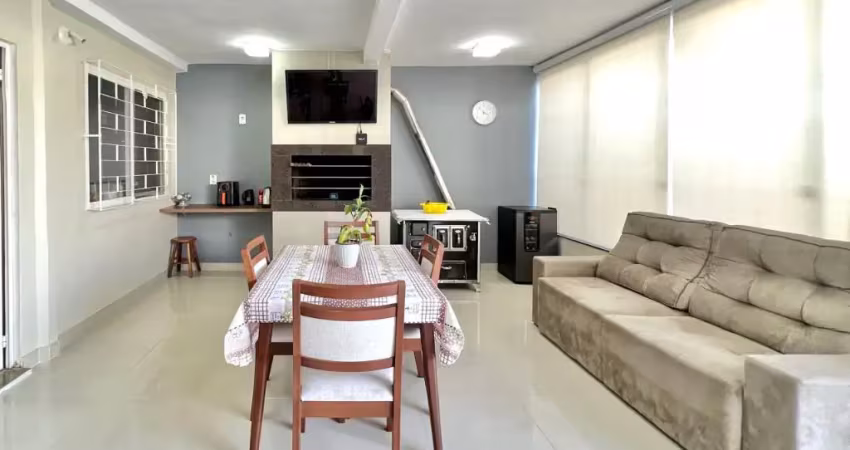 casa á venda toda reformada no bairro Harmonia em Canoas!
