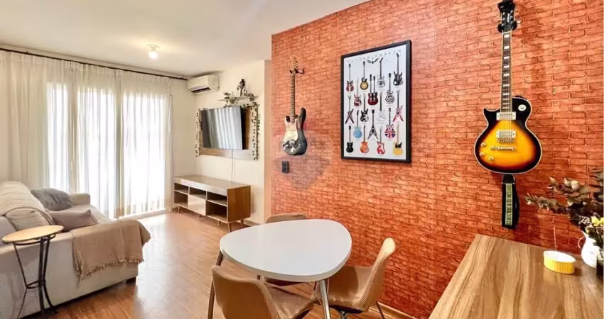 Apartamento 2 quartos com sacada e churrasqueira em Canoas - Semi Mobiliado - Jardim Baviera