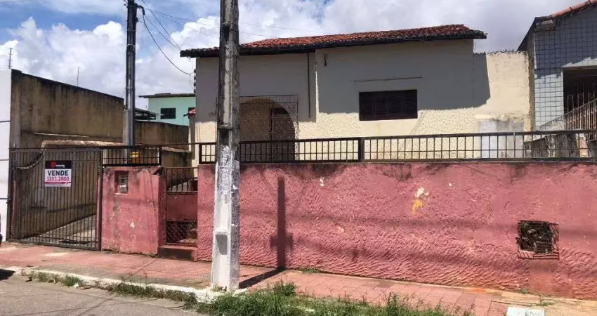 Casa com 4 dormitórios à venda, 330 m² por R$ 450.000,00 - Barro Vermelho - Natal/RN