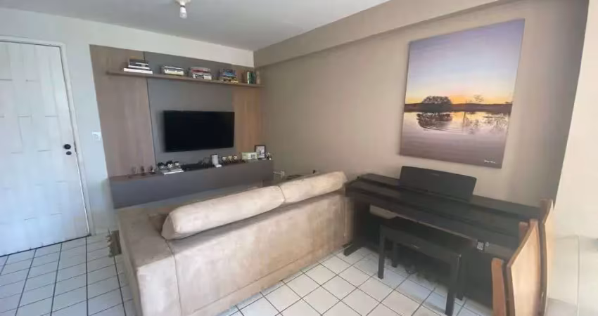 Apartamento com 2 dormitórios à venda, 53 m² por R$ 320.000,00 - Petrópolis - Natal/RN