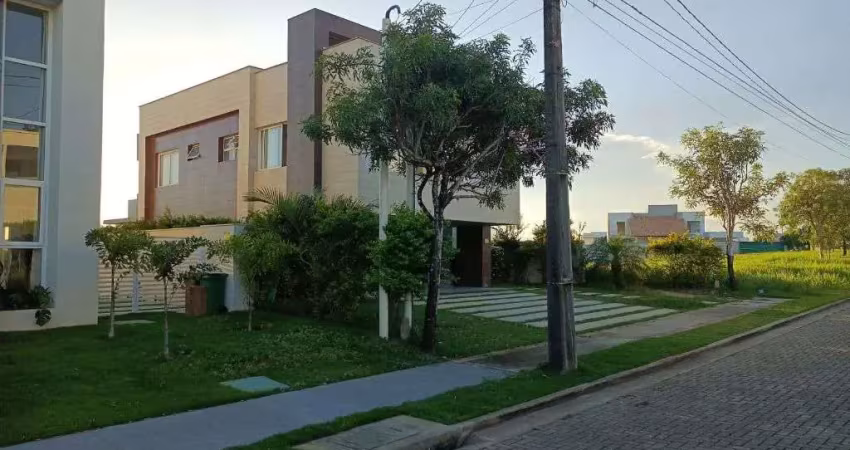 Linda casa duplex à venda em alphaville catuana – condomínio de alto padrão!