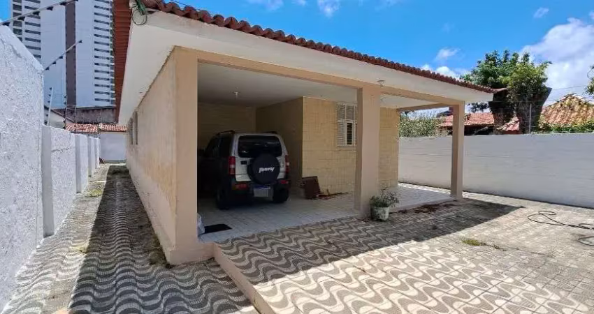Casa com 3 dormitórios à venda, 174 m² por R$ 600.000,00 - Lagoa Nova - Natal/RN