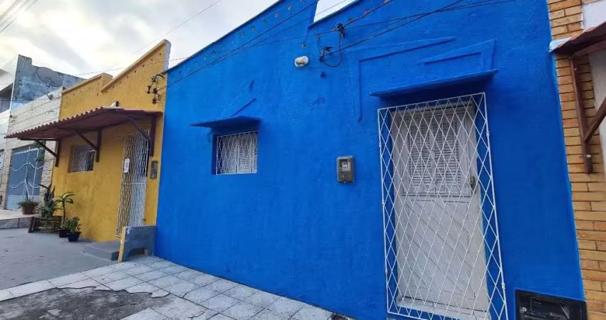 Casa com 2 dormitórios para alugar, 80 m² por r$ 750,00/mês - quintas - natal/rn