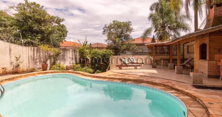 Casa com 5 quartos à venda na Rua Itápolis, --, Pacaembu, São Paulo