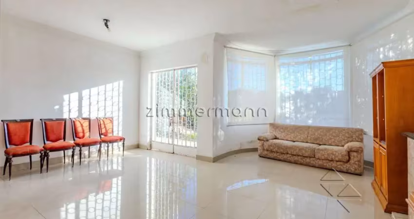 Casa com 4 quartos à venda na Rua Itápolis, --, Pacaembu, São Paulo