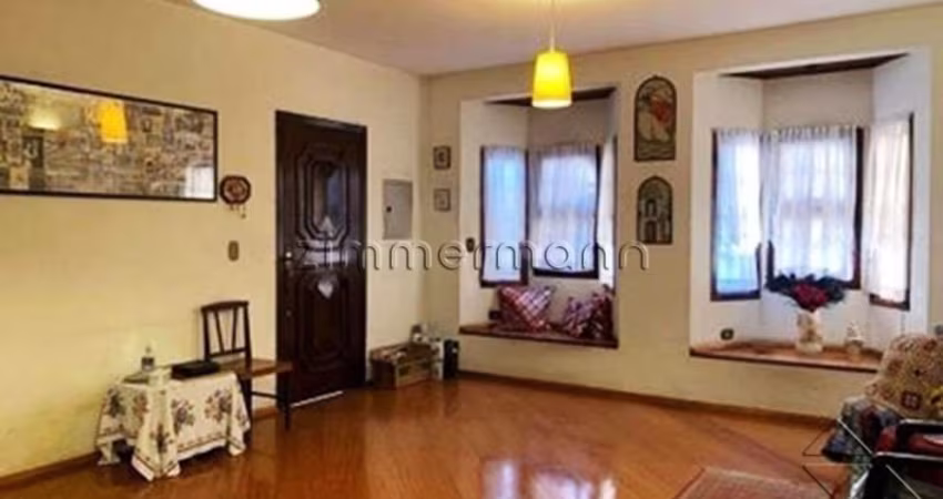 Casa com 3 quartos à venda na Rua Coelho de Carvalho, --, Alto da Lapa, São Paulo