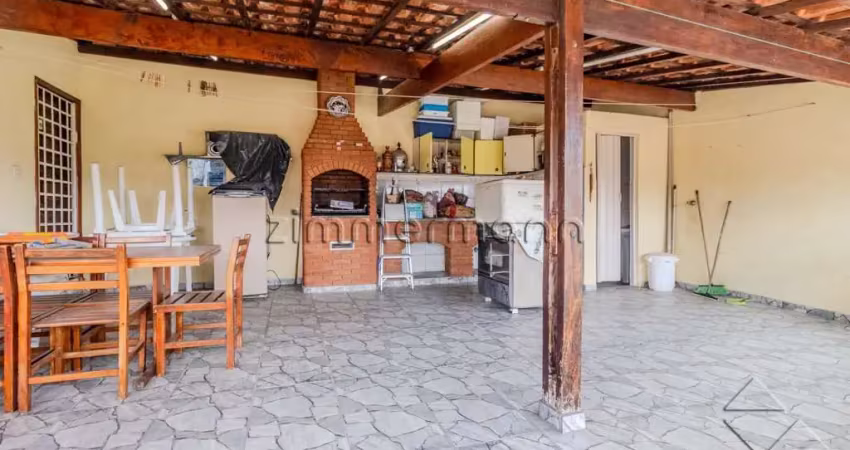 Casa com 3 quartos à venda na Rua Rifaina, --, Pompéia, São Paulo