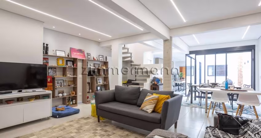Casa com 3 quartos à venda na Rua Votupoca, --, Vila Ipojuca, São Paulo