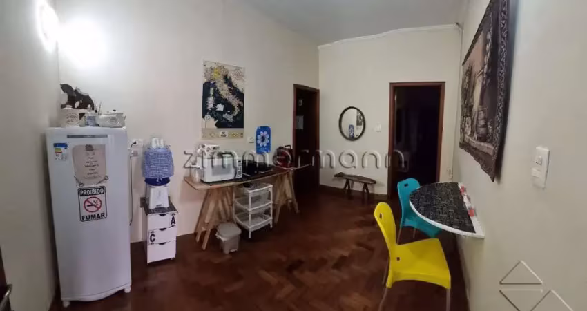 Apartamento com 3 quartos à venda na Rua Teodoro Sampaio, --, Pinheiros, São Paulo