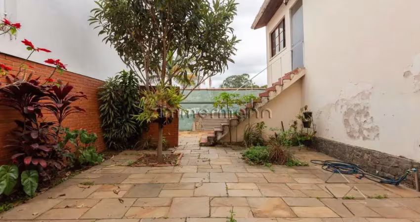 Casa com 4 quartos à venda na Rua Plínio de Morais, --, Sumaré, São Paulo