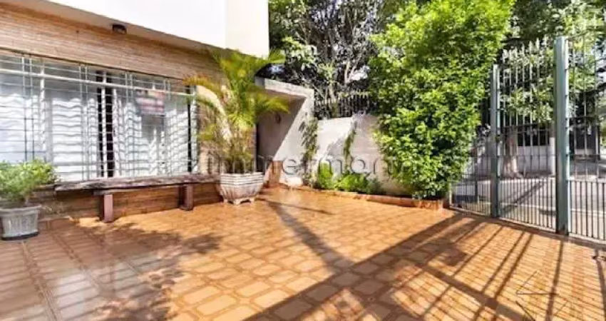 Casa com 3 quartos à venda na Avenida Piassanguaba, --, Planalto Paulista, São Paulo