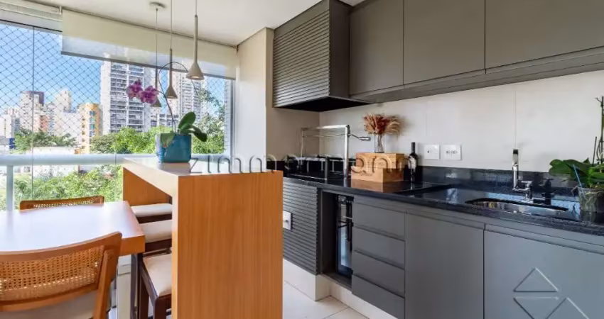 Apartamento com 3 quartos à venda na Rua Faustolo, --, Vila Romana, São Paulo