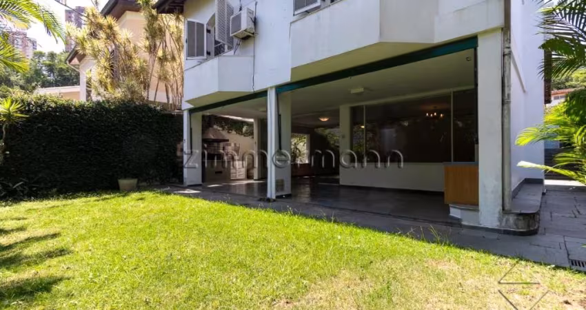 Casa com 4 quartos à venda na Rua Itapaiuna, --, Vila Andrade, São Paulo