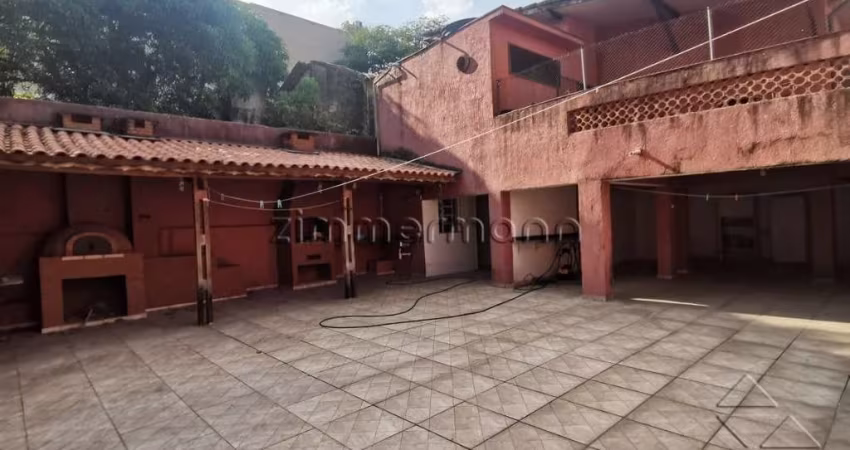 Casa com 2 quartos à venda na Rua Manuel Jacinto, --, Vila Sônia, São Paulo