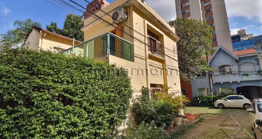 Casa com 3 quartos à venda na Rua Pamplona, --, Jardim Paulista, São Paulo