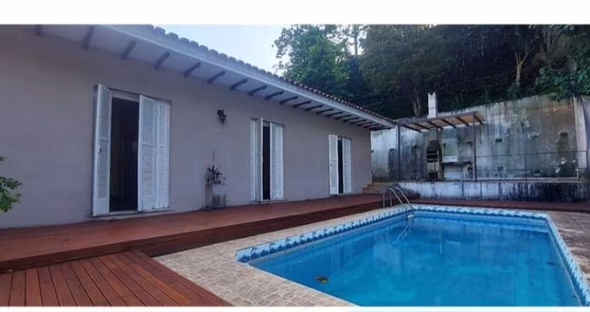 Casa com 4 quartos à venda na Rua Jacatirão, --, Chácara Monte Alegre, São Paulo