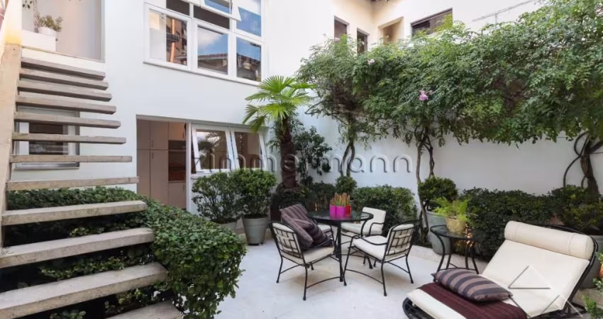 Casa com 2 quartos à venda na Rua Comendador Orlando Stevaux, --, Campo Belo, São Paulo