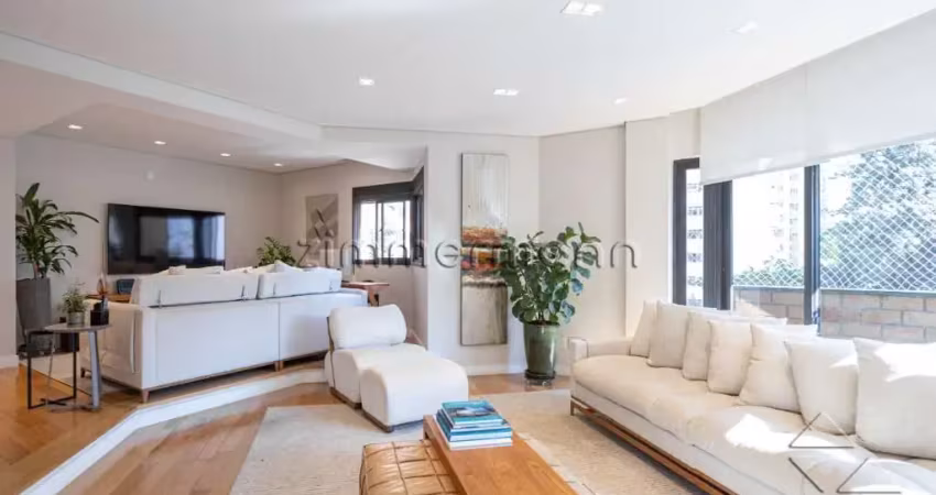 Apartamento com 3 quartos à venda na Rua Inhambú, --, Moema, São Paulo